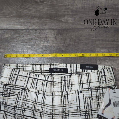 Liverpool White Whisper Leggings Size 12