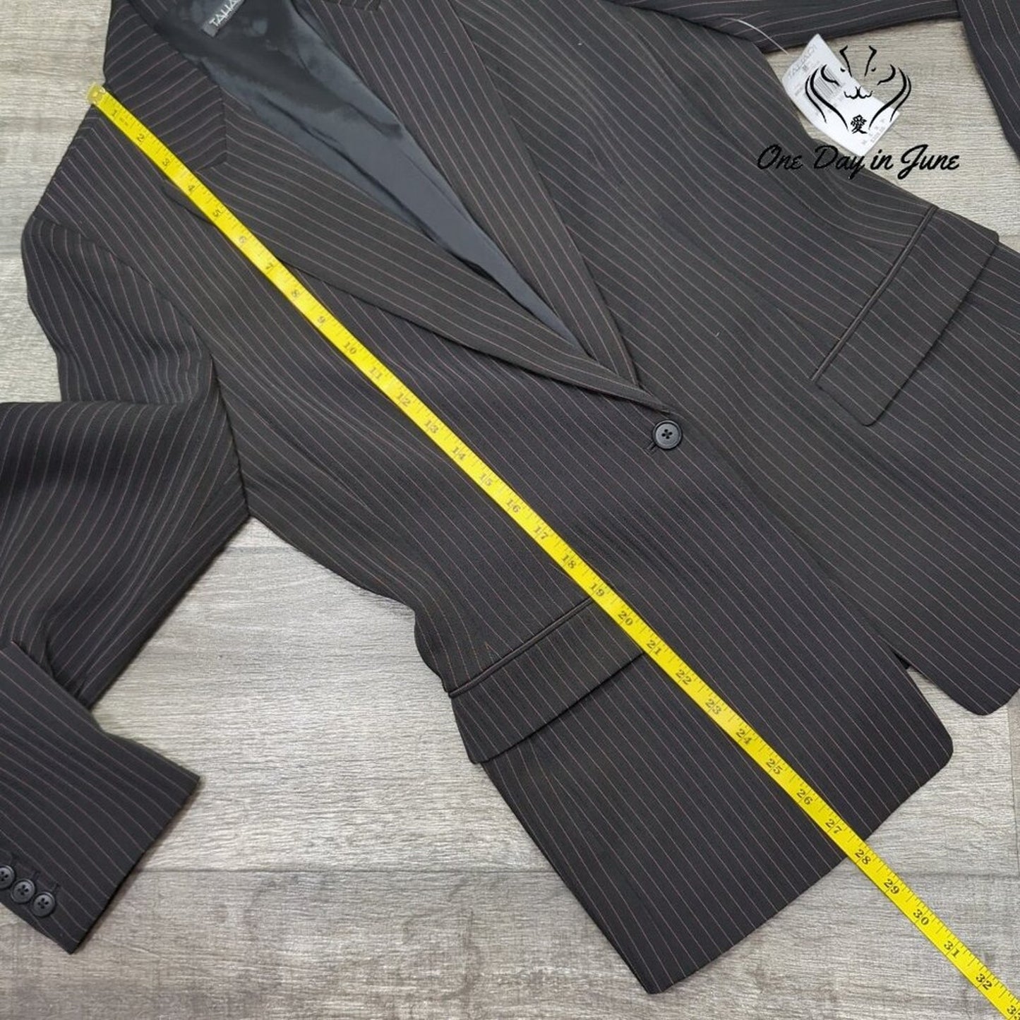 Tahari Pinstripe Blazer Black Light Pink Single Button Career Jacket NWT Size 10