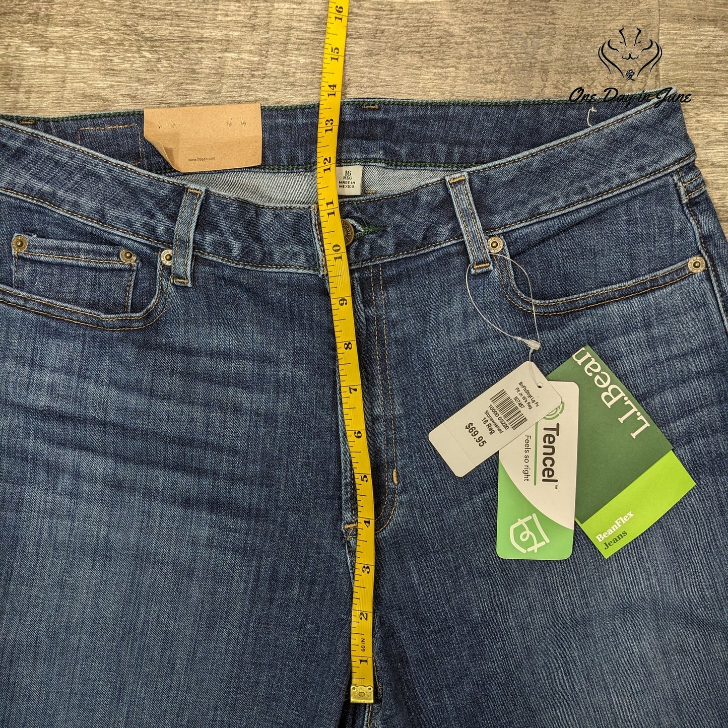 L.L.Bean Stonewashed Favorite Fit Straight Leg Jeans Size 16