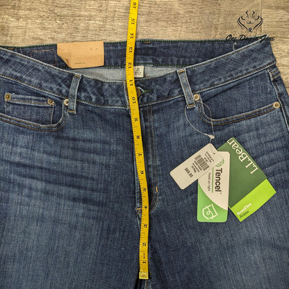 L.L.Bean Stonewashed Favorite Fit Straight Leg Jeans Size 16