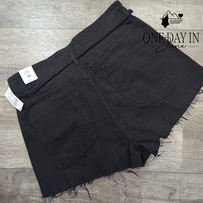 Pacsun Denim Mom Shorts Size 10 (30)