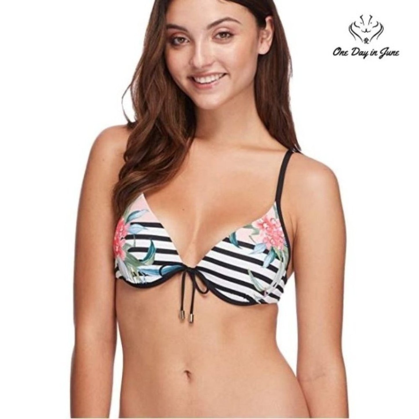 Skye Stella Molded Cup Underwire Bikini Top Swimsuit Size S