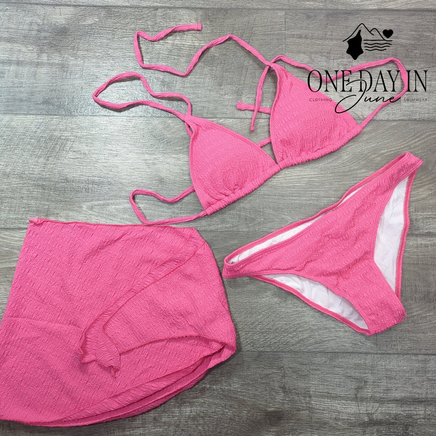 Shene Textured Triangle 3 Piece Bikini Swimsuit Size L