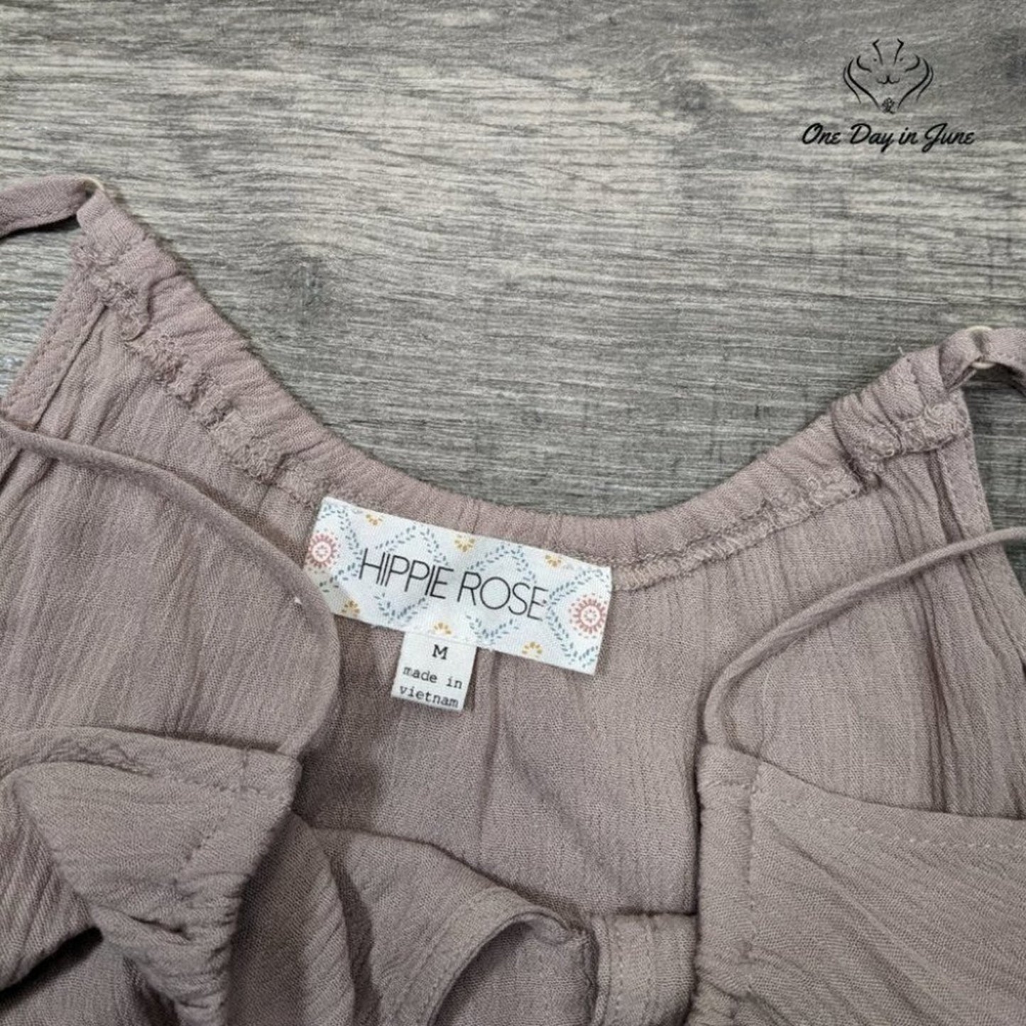 Hippie Rose Women's Adjustable Strap Cami Top Size M