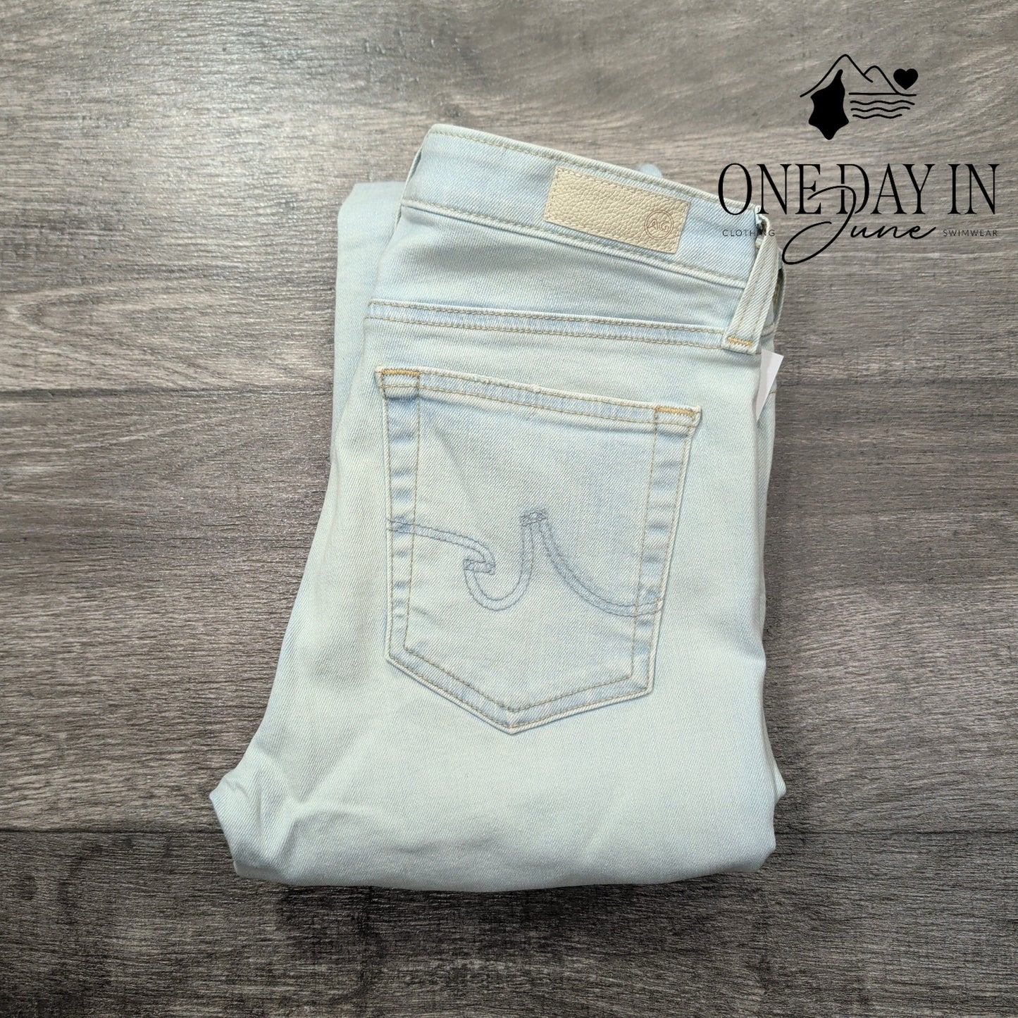 AG Adriano Goldschmied The Prima Roll Up Straight Jeans Size 4 (27)
