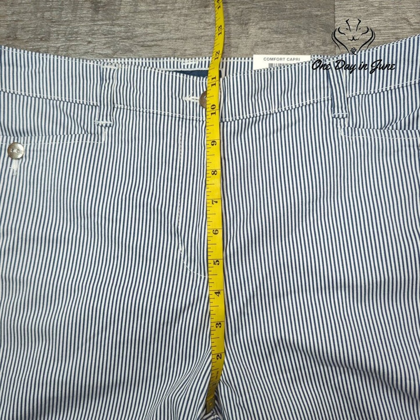 Karen Scott Tummy Control Comfort Waist Cropped Pants Size 10