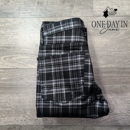 AG Adriano Goldschmied Farrah High Rise Skinny Jeans Black Gray Plaid NWT Size 2
