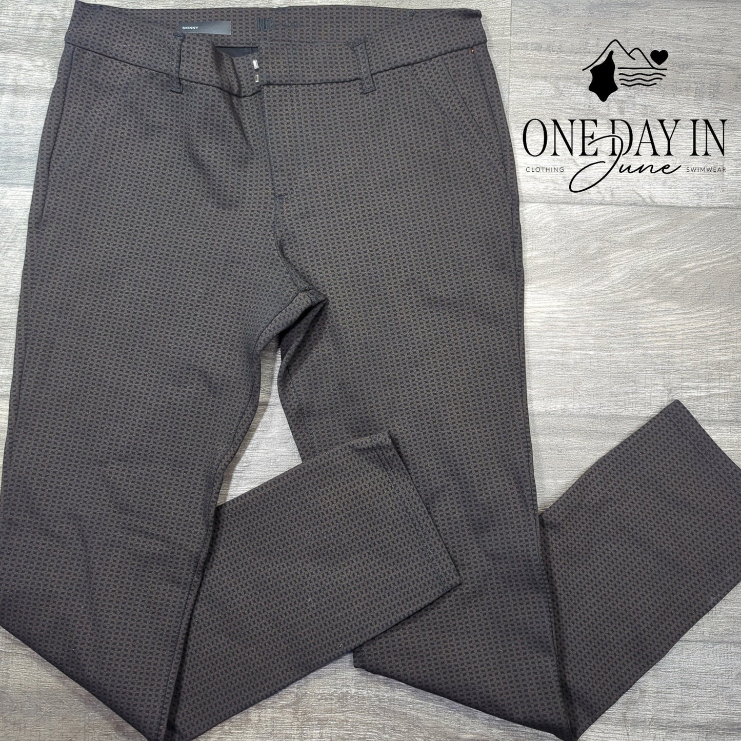 Kut from the Kloth Skinny Dress Pants Size 10
