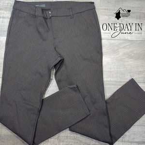 Kut from the Kloth Skinny Dress Pants Size 10