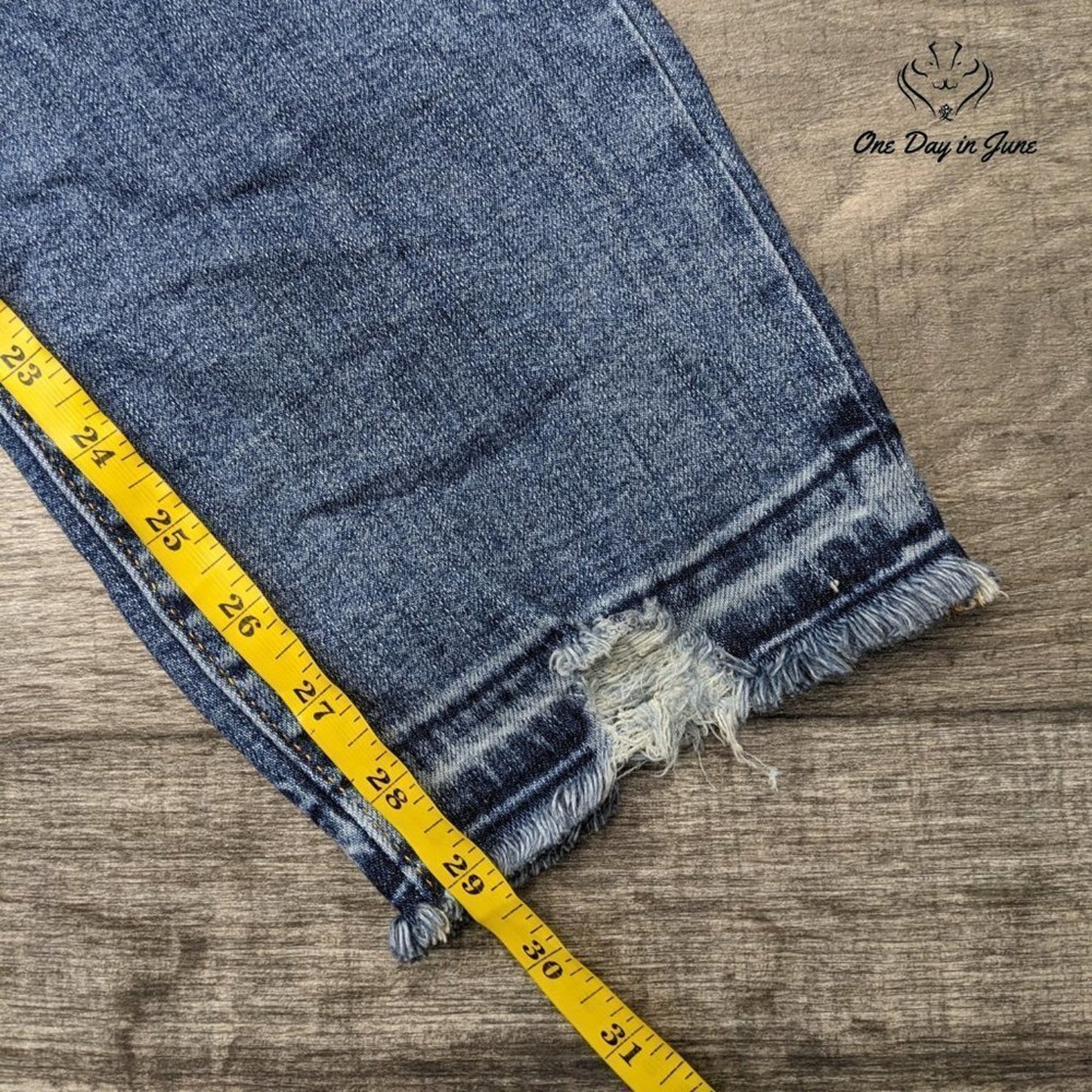 Arizona Jean Co. Juniors Hi Rise Skinny Jeans Size 21