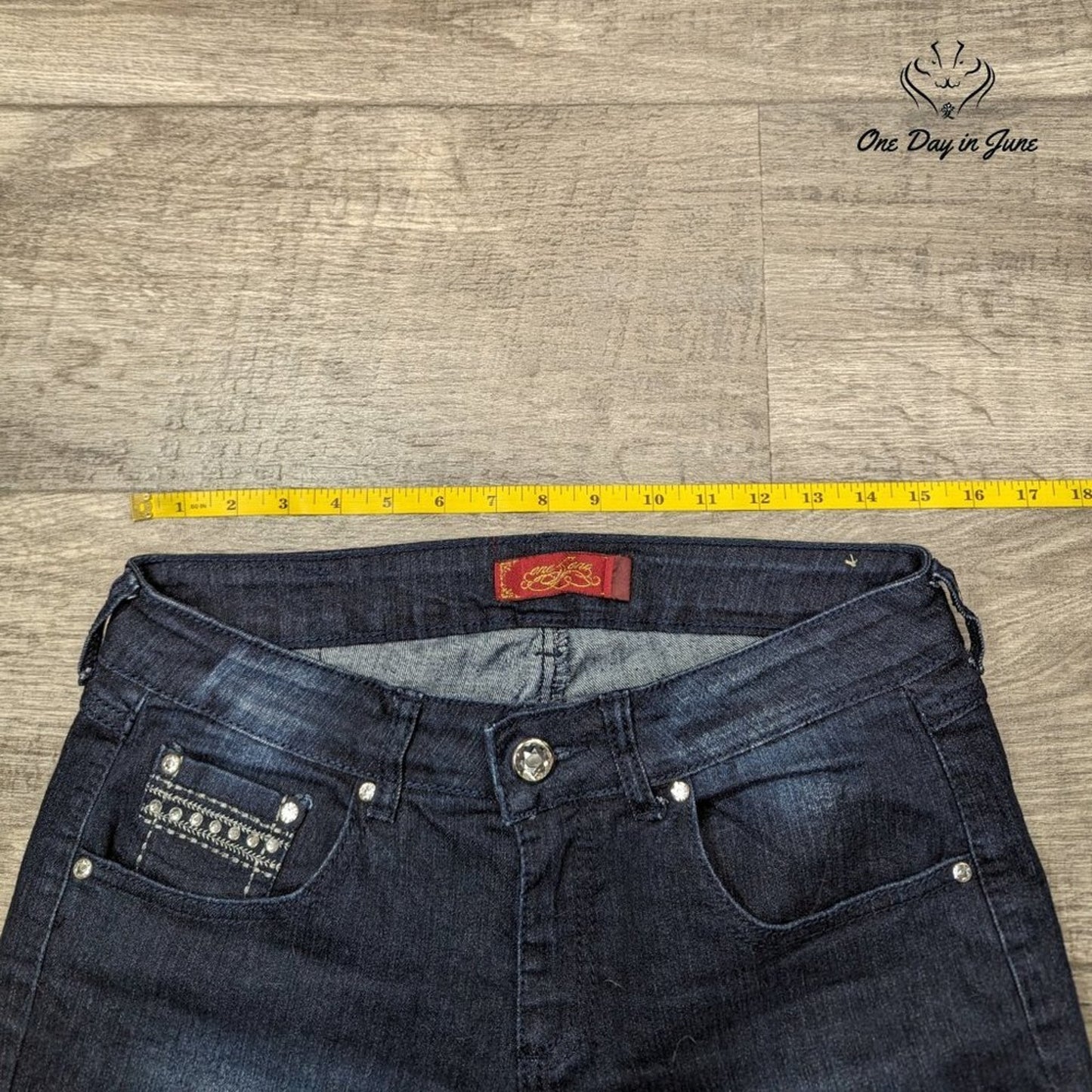 One5One Crop Jeans Size 6