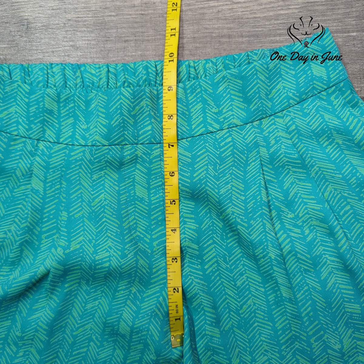 Loft Side Zip Pleated Shorts Turquoise Green Geometric Print Size XXS