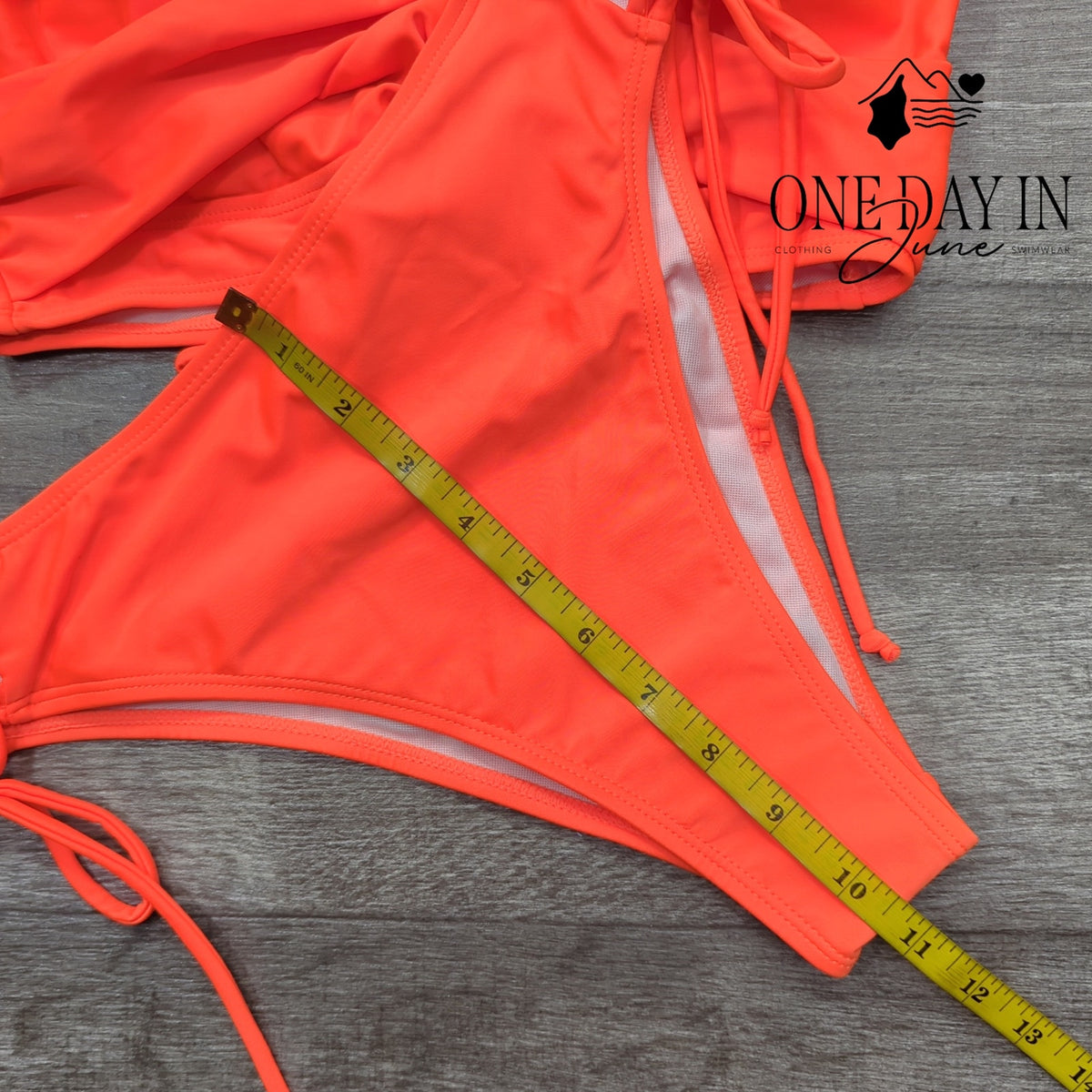 CharmLeaks Twist Front Bikini Swimsuit Neon Orange Tie Side 2 Piece Size S