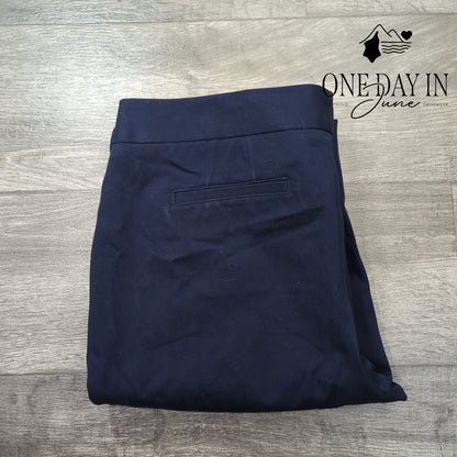 Crown & Ivy Cropped Dress Pants Size 16
