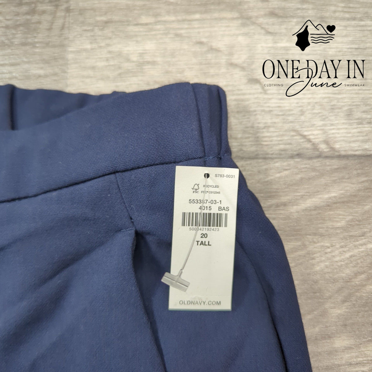 Old Navy High Waisted Pull On Pants Tall Navy Blue Stretch NWT Size 20 Tall