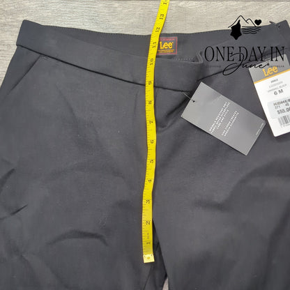 Lee Pull On Ankle Pants Size 6