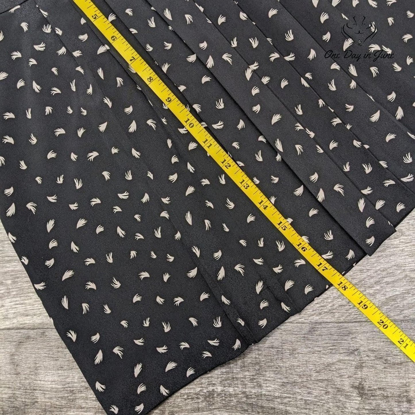 Loft A Line Pleated Skirt Size 0