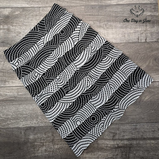 Jackie Jon Teired Pencil Skirt Size 4