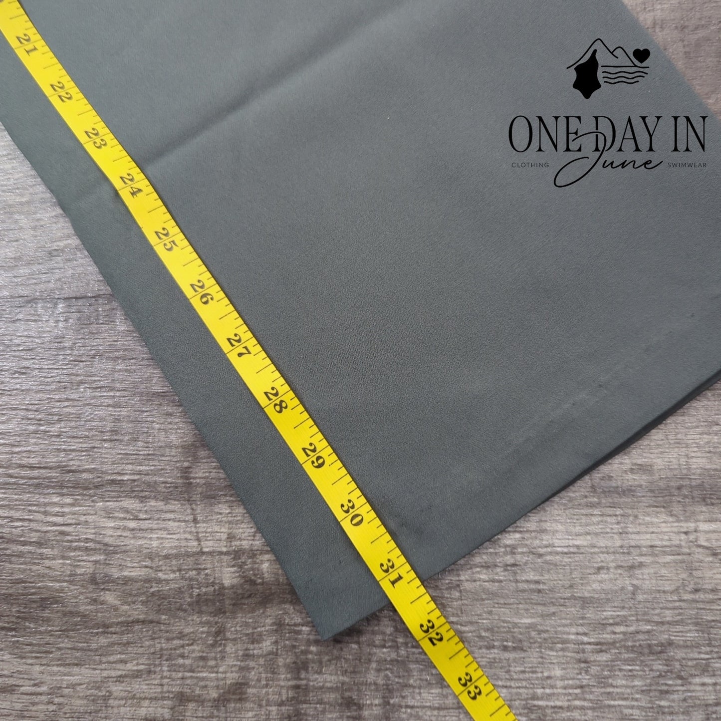 Emory Park Straight Leg Dress Pants Size M