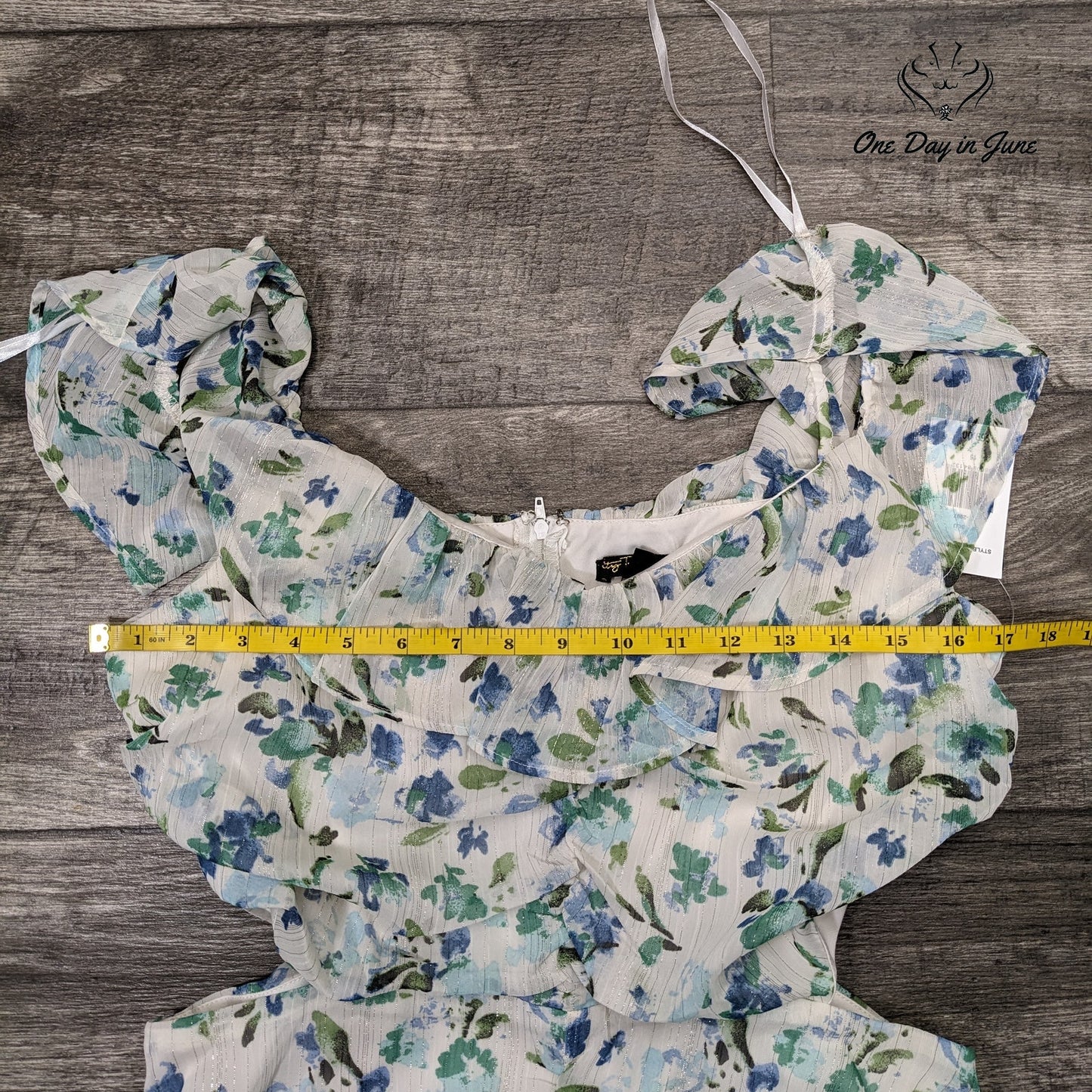 City Triangles Juniors Sleeveless Ruffle Side Cutout Mini Dress Size 15