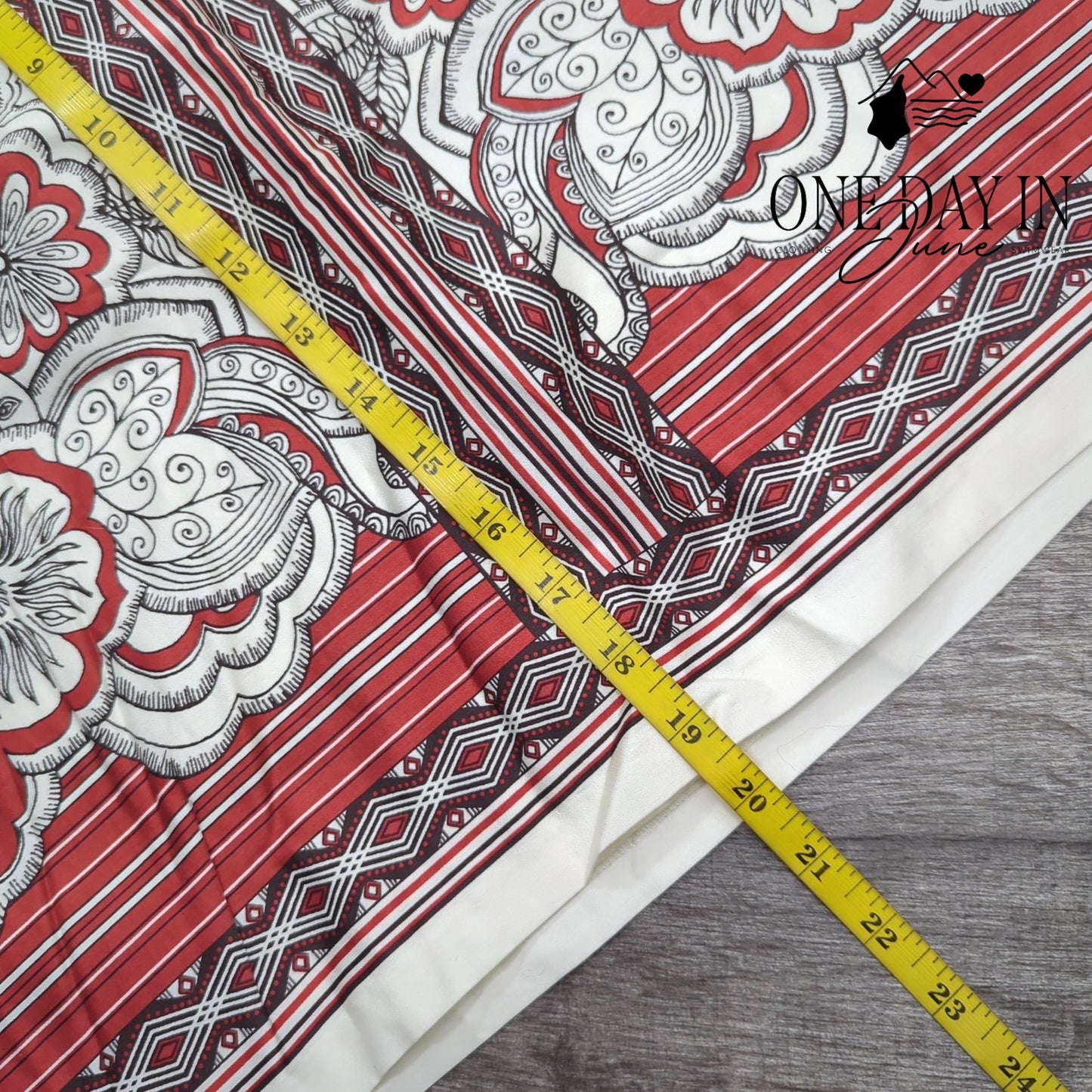 Loft Mini Skirt Size 4