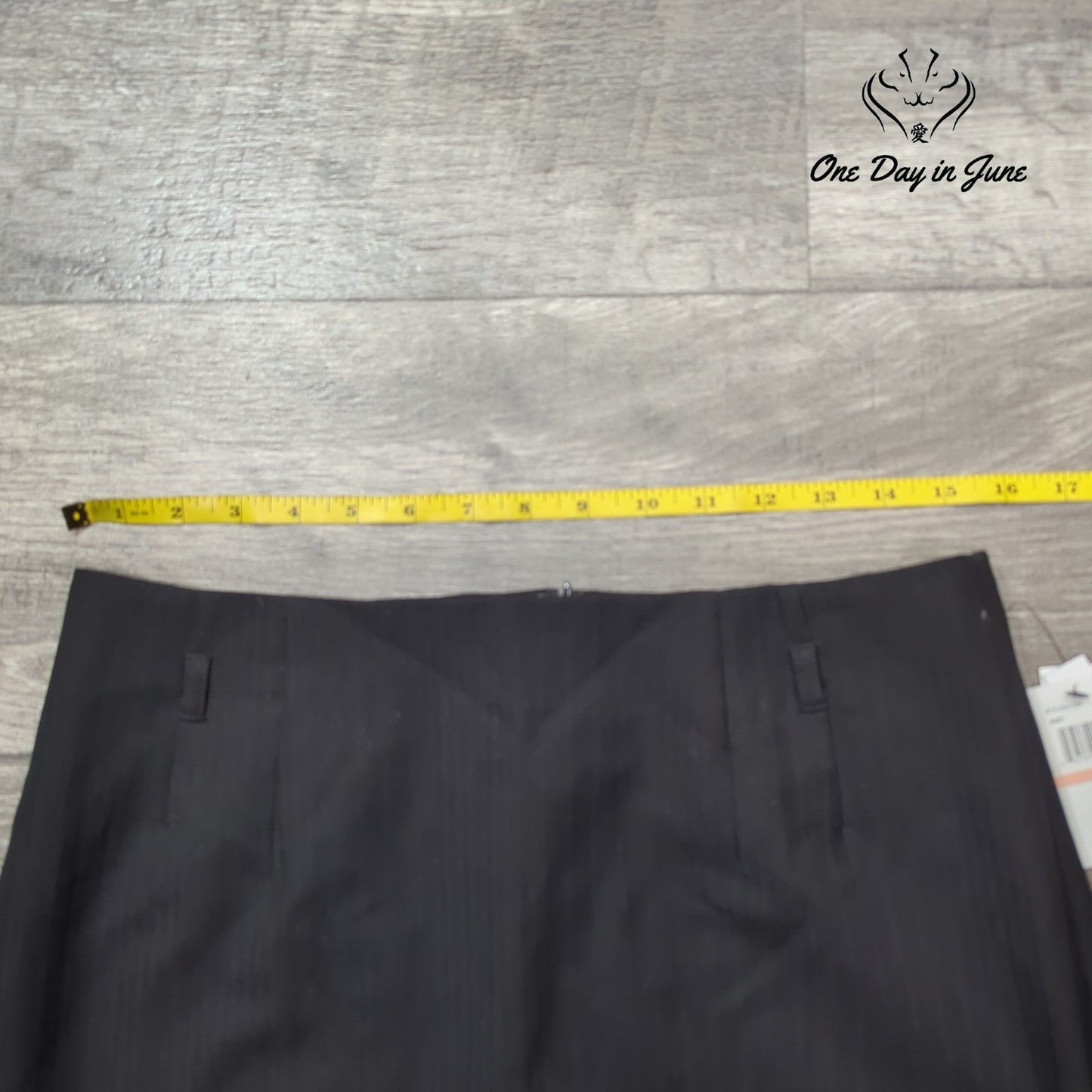 Amanda + Chelsea Pencil Skirt Size 10