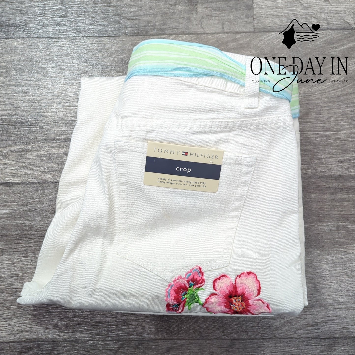 Tommy Hilfiger Embroidered Crop Jeans Size 14