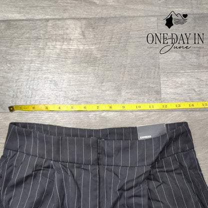 Express Stylist Tapered Leg Pinstripe Pants Size 2
