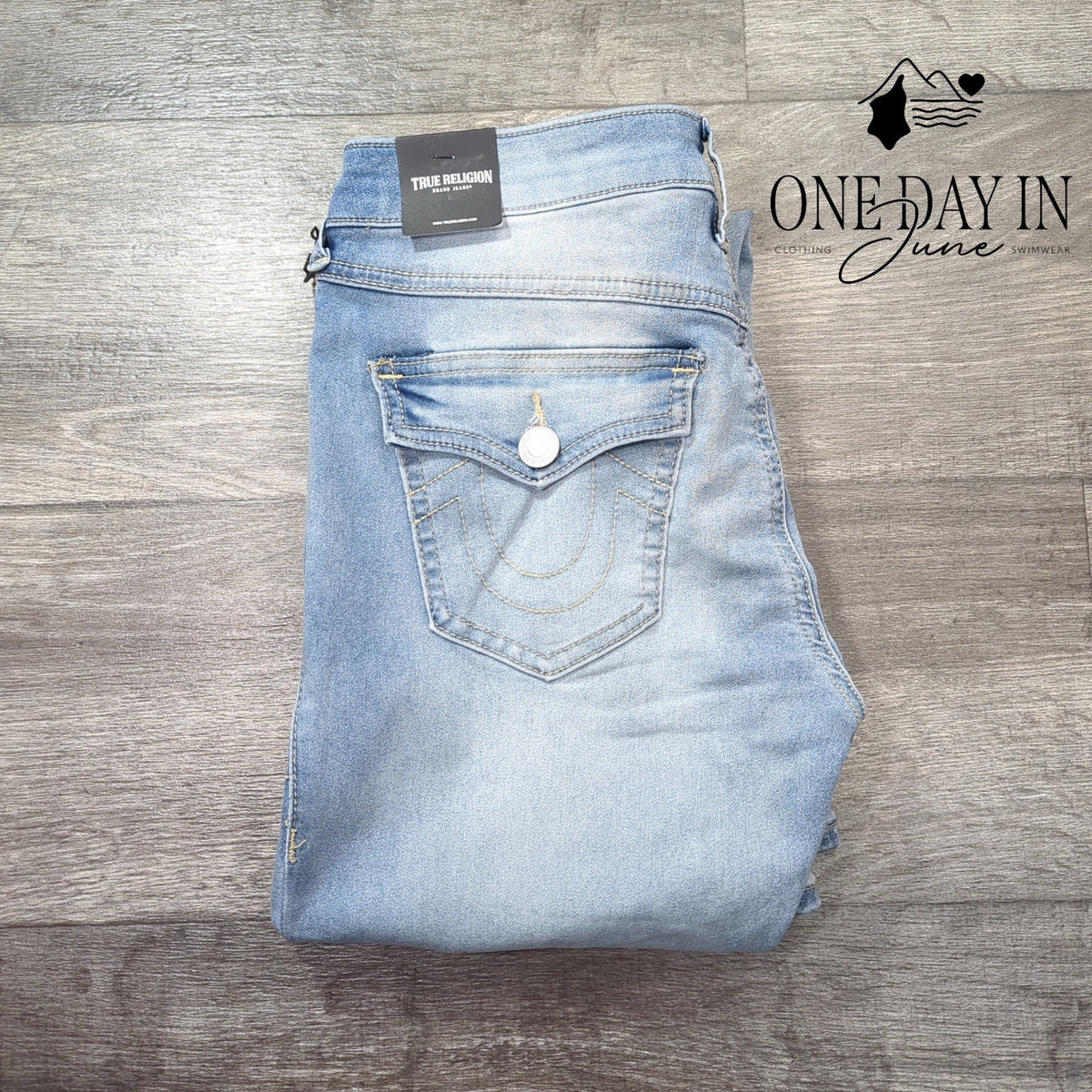 True Religion Joey Mid Rise Flare Jeans Light Wash NWT Size 29 (8)