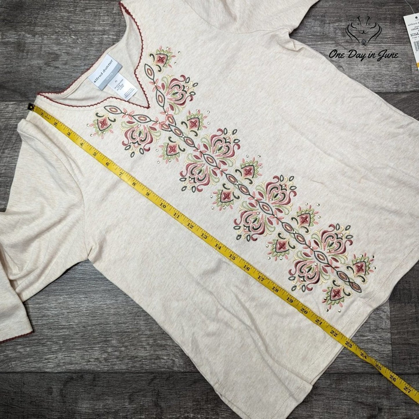 Alfred Dunner Petite Embroidered Top Size PS