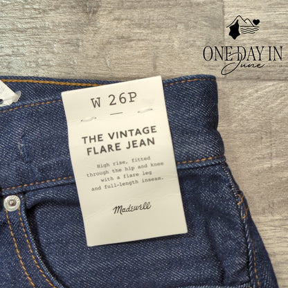 Madewell Petite The Vintage Flare Jeans Size 2P (26P)