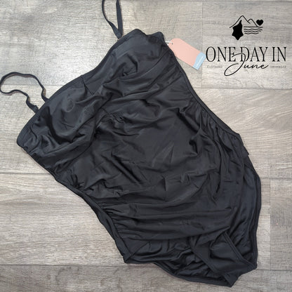 Smismivo Twist Front One Piece Swimsuit Size XL