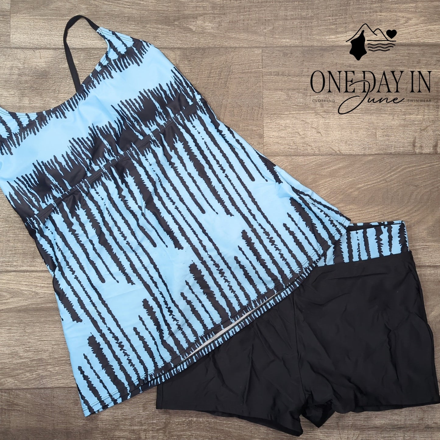 CharmLeaks Plus Size Cage Back Tankini Swimsuit Size 3XL