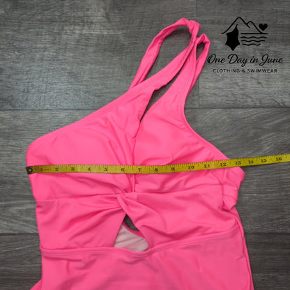 Cupshe Twist Front One Shoulder Key Hole One Piece Swimsuit Size M