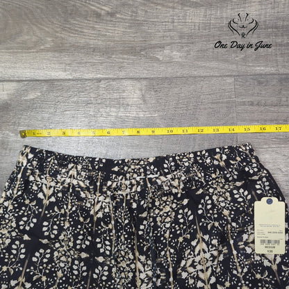 St. John's Bay Drawstring Casual Pants Size M