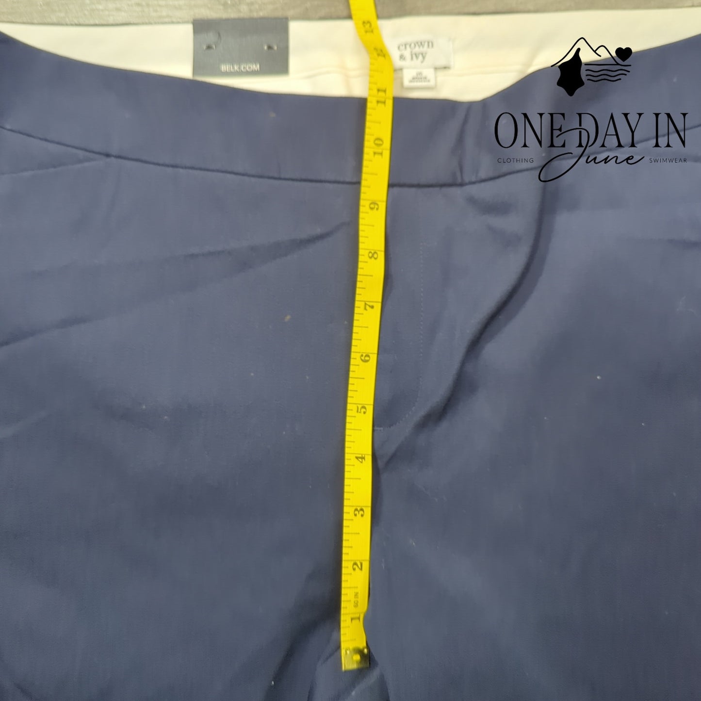 Crown & Ivy Cropped Dress Pants Size 16