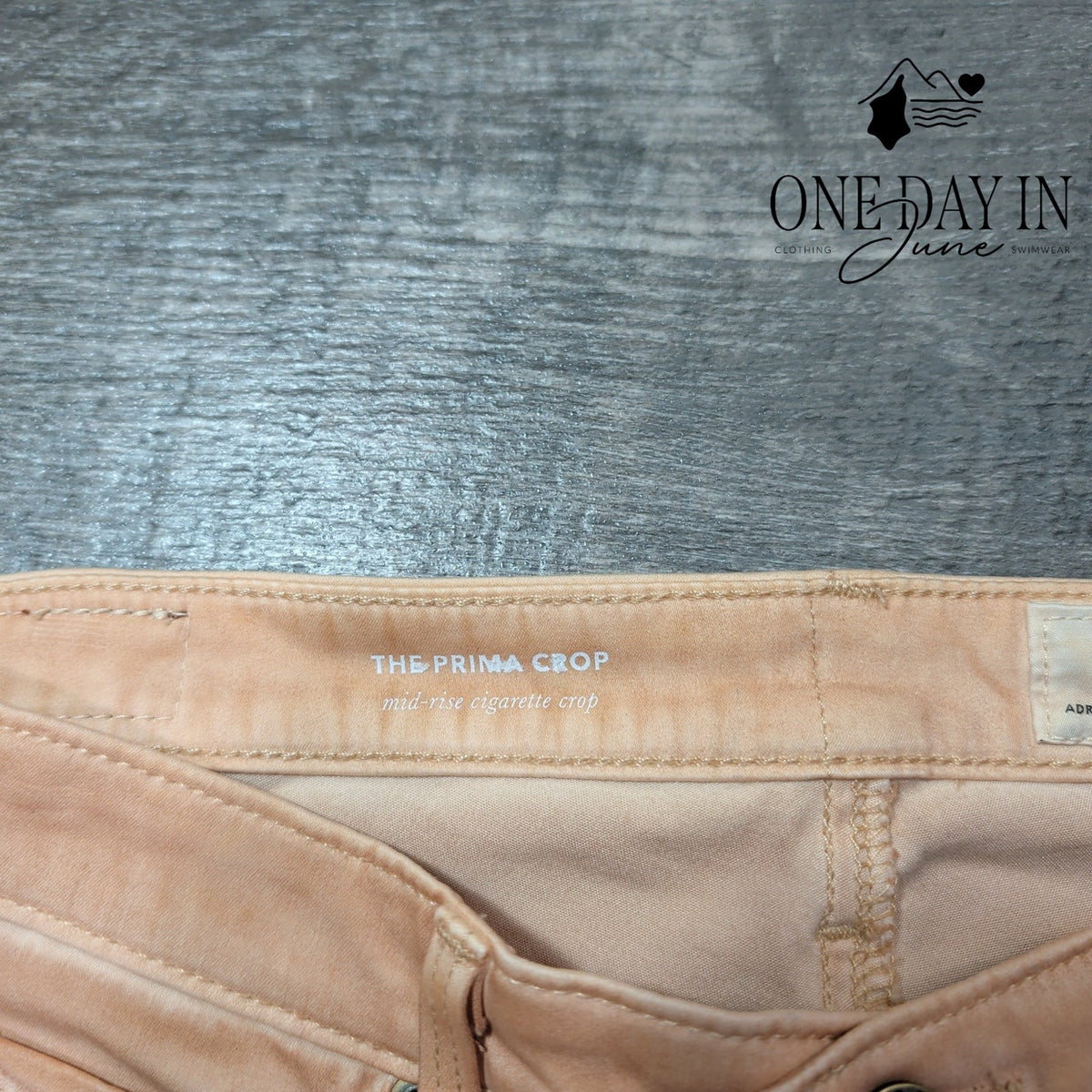 AG Adriano Goldschmied Prima Crop Cigarette Jeans Peach Pink NWT Size 4 (27)