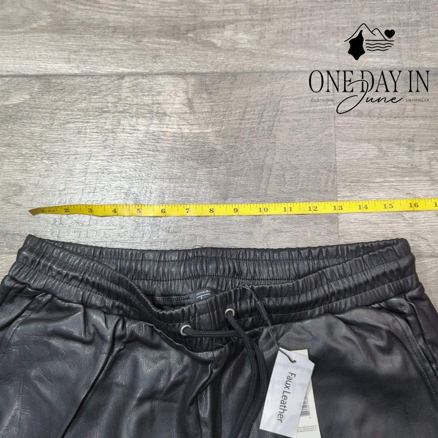 Tahari Faux Leather Drawstring Jogger Pants Size L