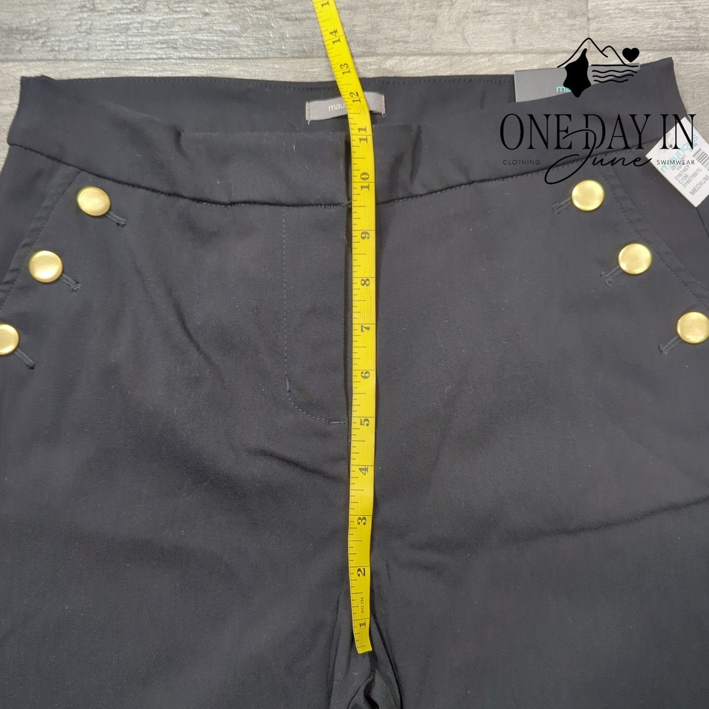 Maurices Bengaline High rise Capri Pants Size M