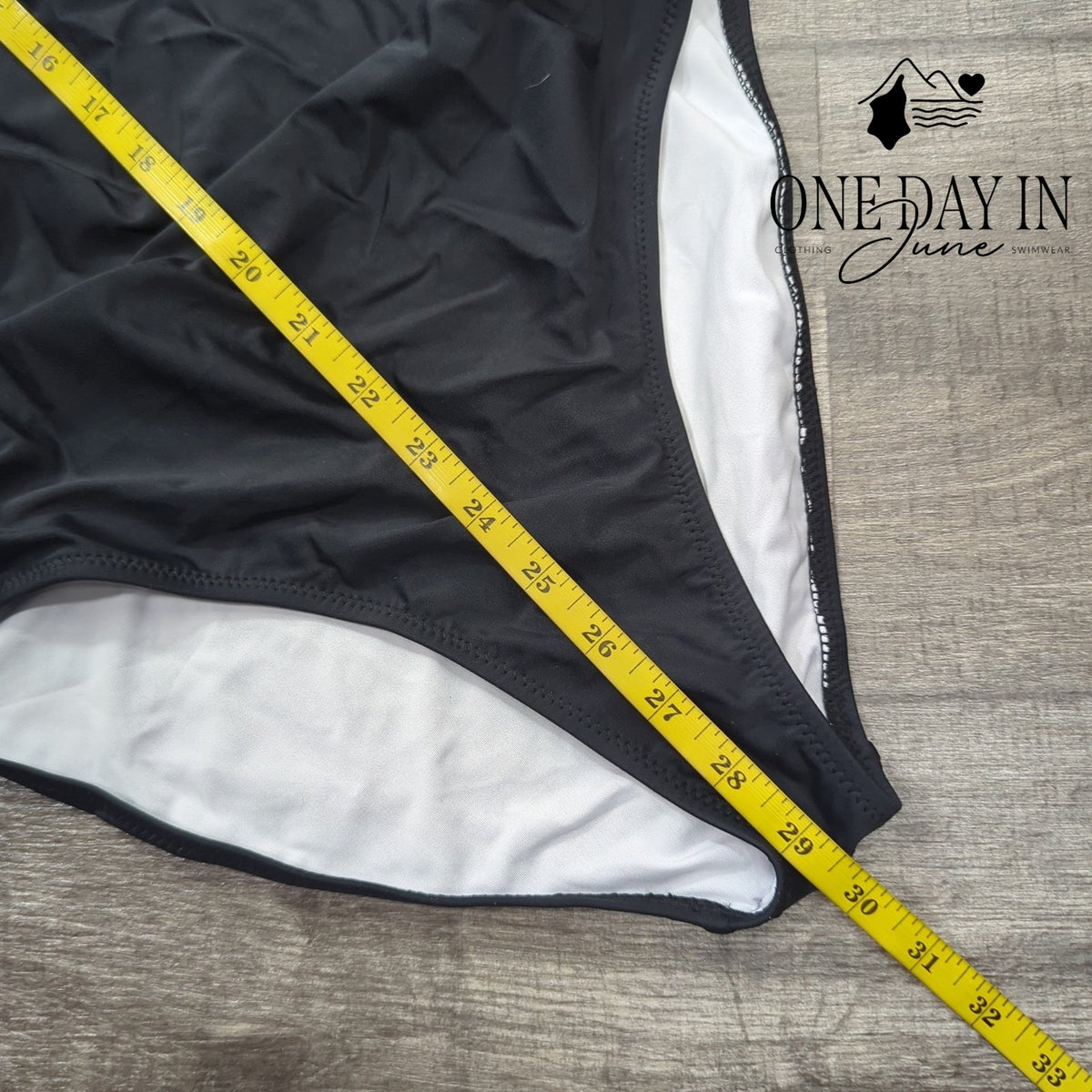 Suuksess Gingham Halter One Piece Swimsuit Black White NWT Size M
