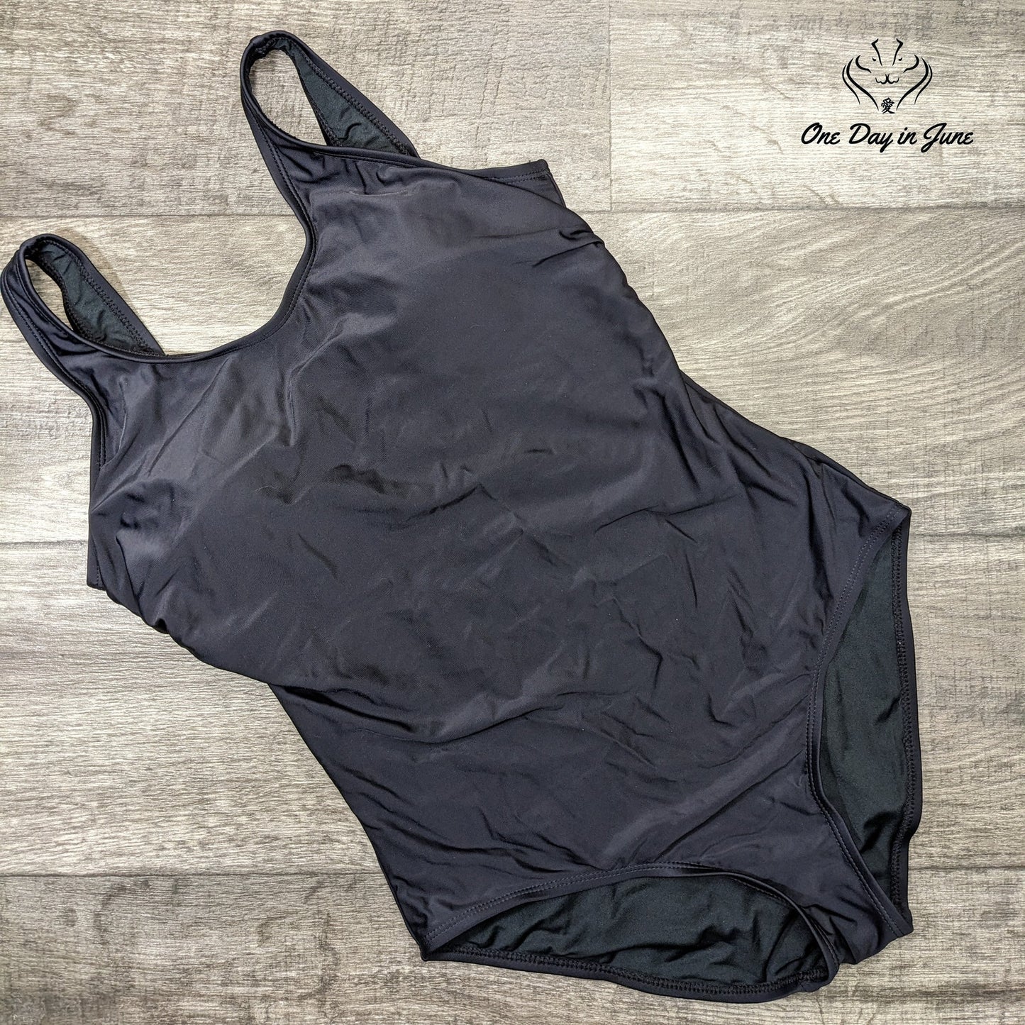 Tempt Me Criss Cross Back One Piece Swimsuit Size M