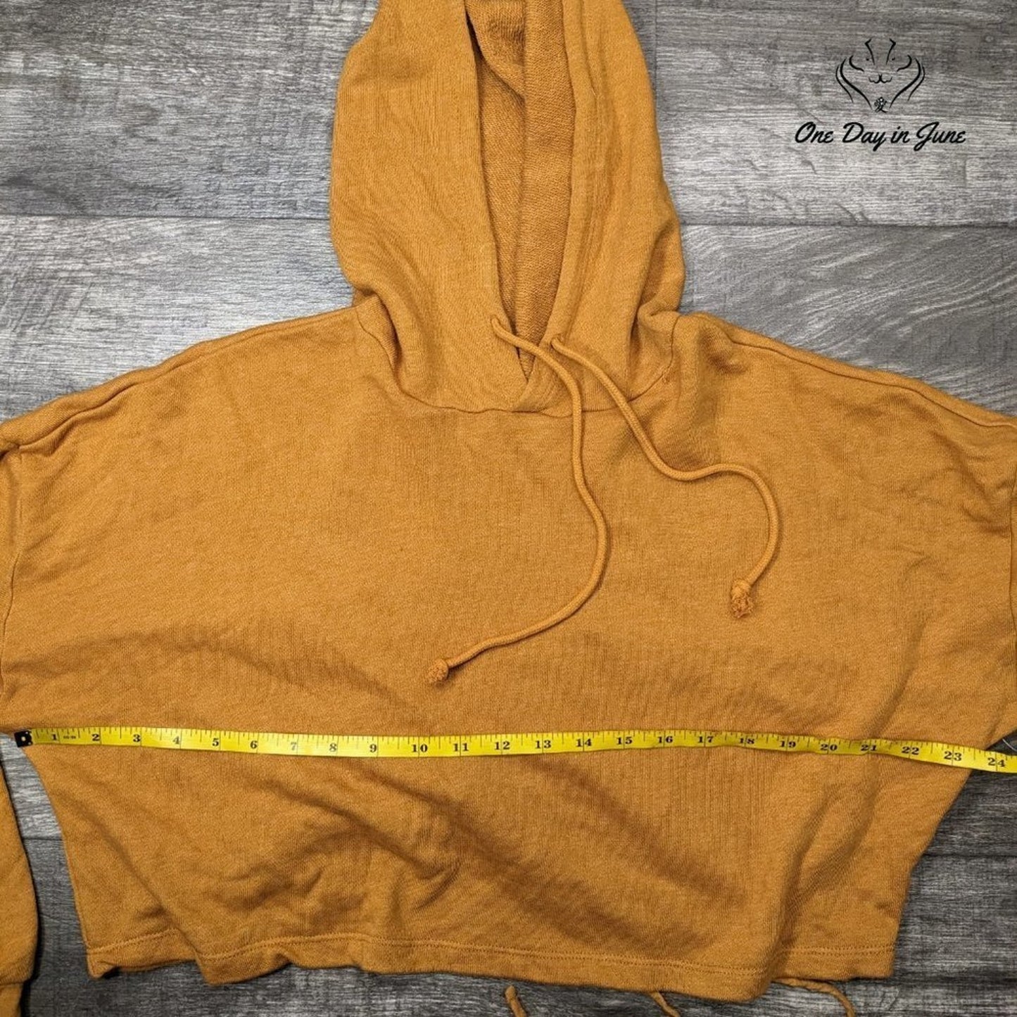 Flirtitude Juniors Ruched Back Pullover Hoodie Sweatshirt Size L