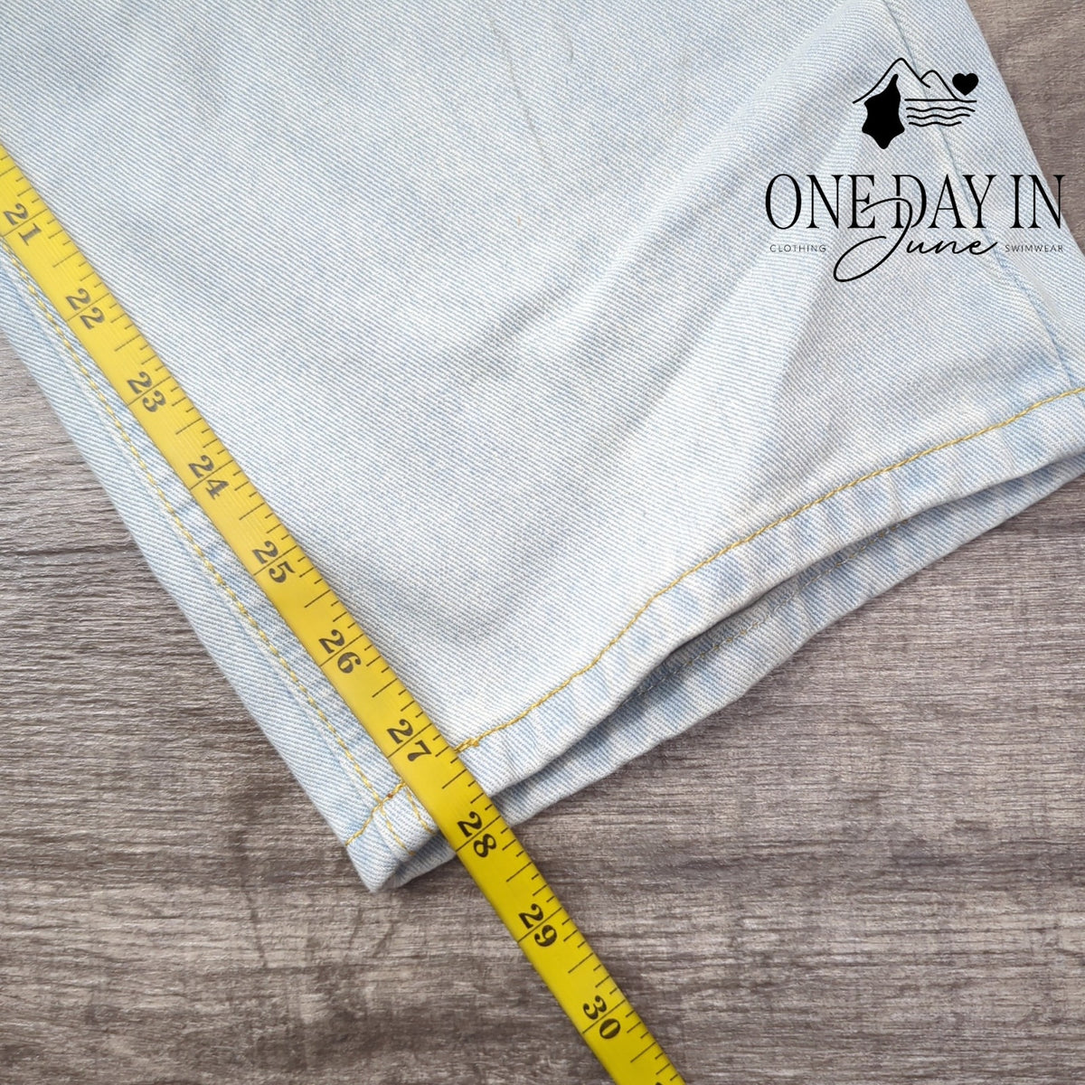 Realtakai Baggy Straight Leg Jeans Light Wash Blue Denim NWT Size 2XL