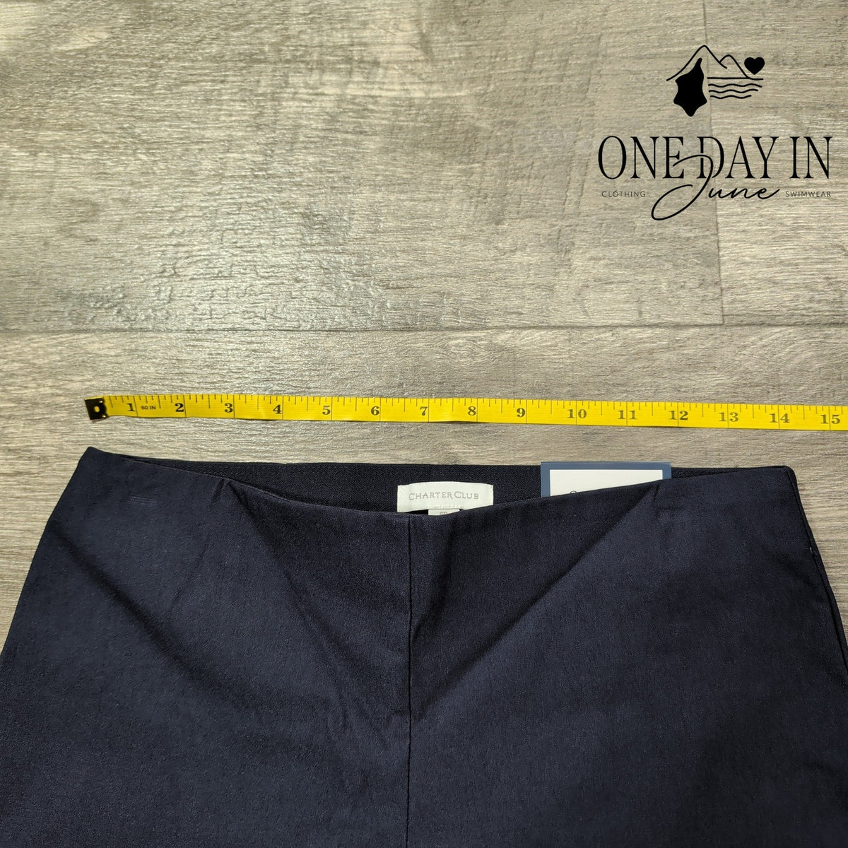 Charter Club Petite Chelsea Tummy Slimming Capri Pants Navy NWT Size 6P