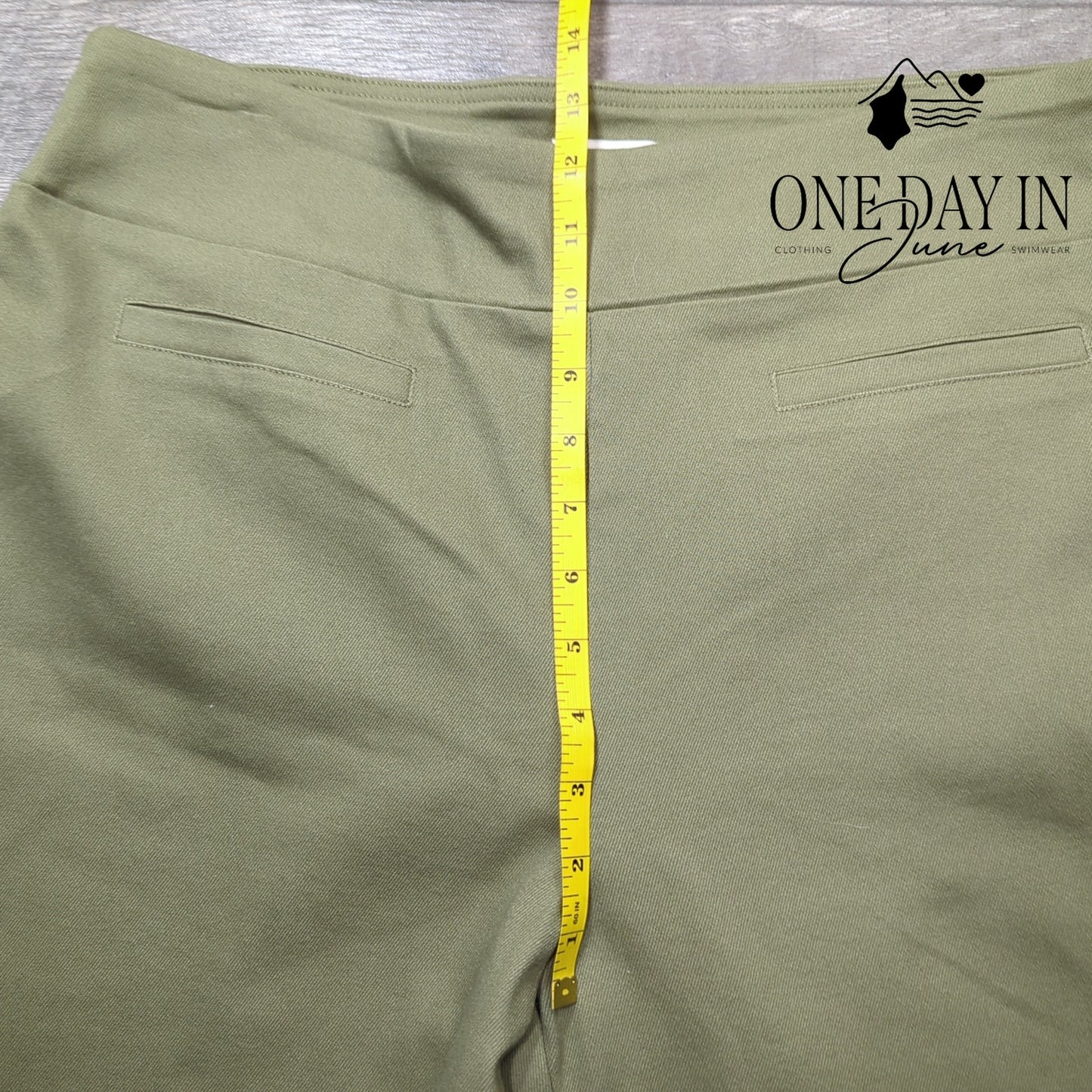 Wonderly Twill Crop Pants Size 12