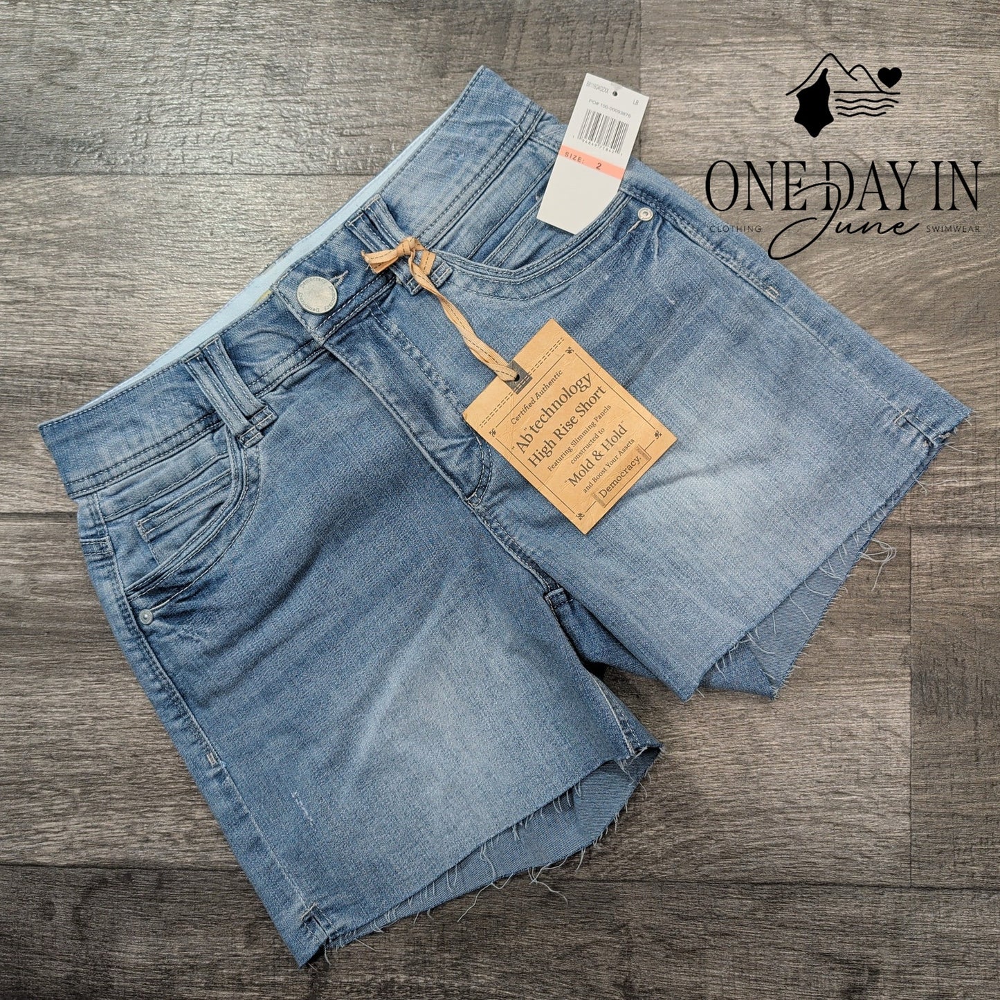 Democracy High Rise Denim Shorts Size 2