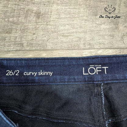 Loft Curvy Skinny Jeans Size 2