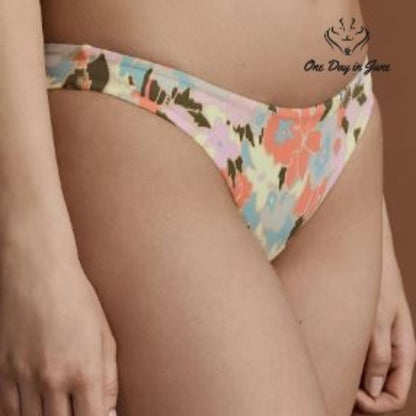 RVCA On The Road Bikini Bottom Chai Floral Medium Coverage NWT $48 Size M