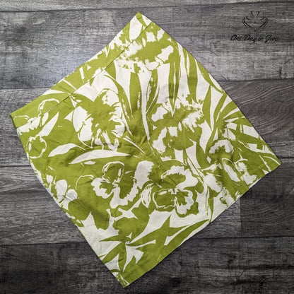 New York & Company Floral Pocketed Skirt Size 14