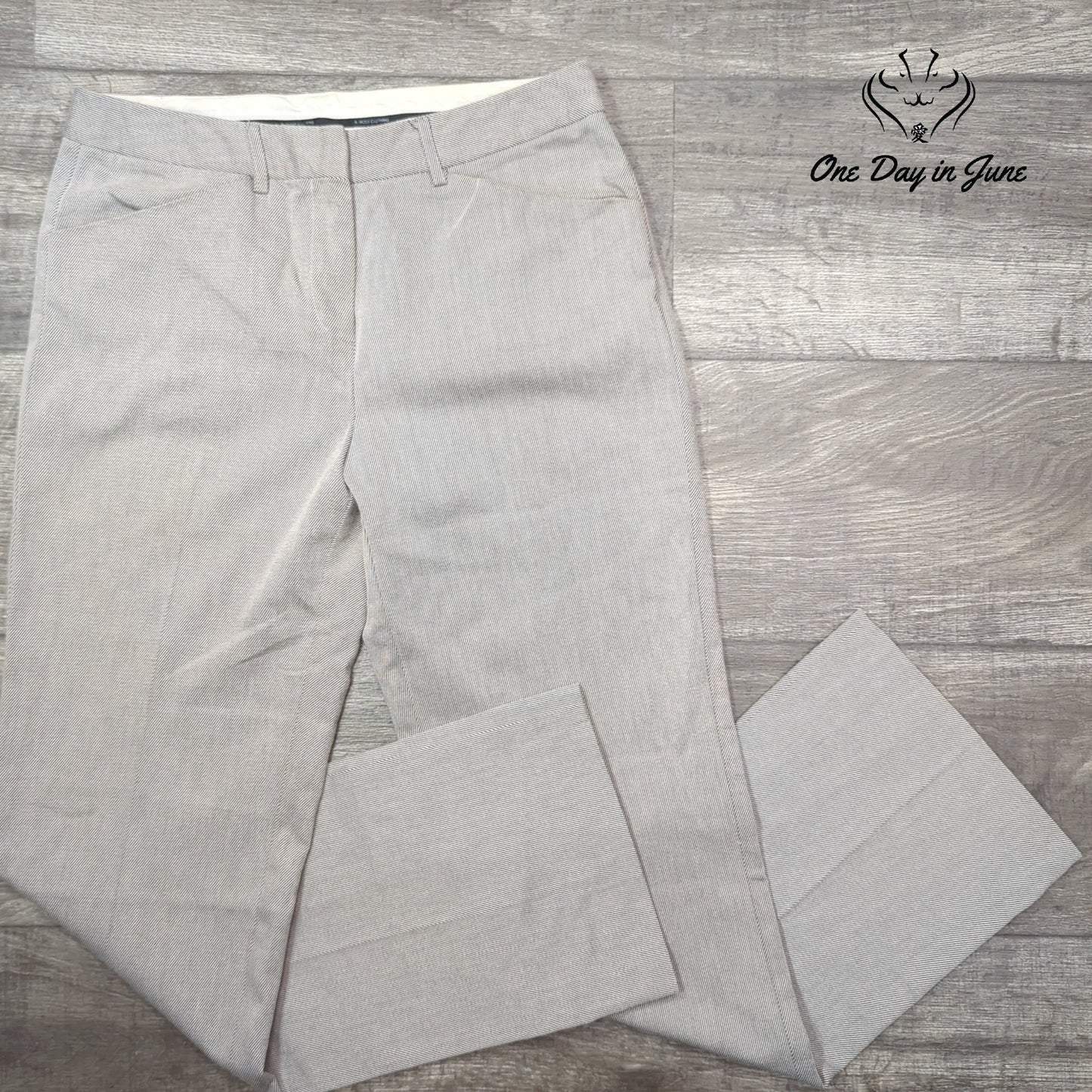 B. Moss Clothing Company Straight Leg Dress Pants Size 6